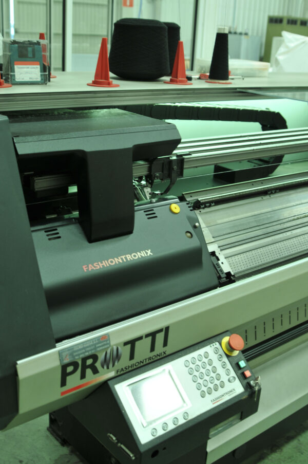 Tricotosa PV3P - Imagen 2